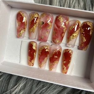 20 piece Red marble press ons
